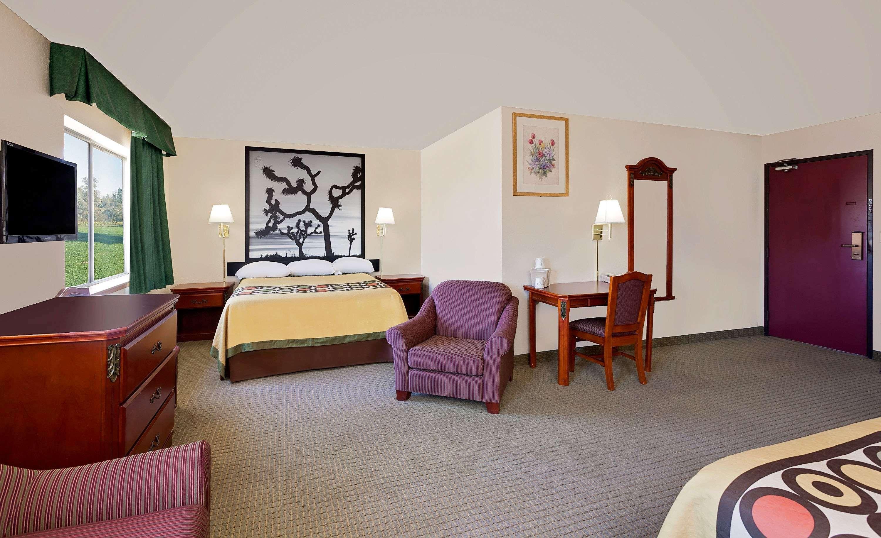 ซูเปอร์ 8 บาย วินด์แฮม ยัคกาแวลเลย์/จอชัว ทรี เนชั่นแนล พาร์ค แอเรีย Motel ยุคคาแวลลีย์ ภายนอก รูปภาพ